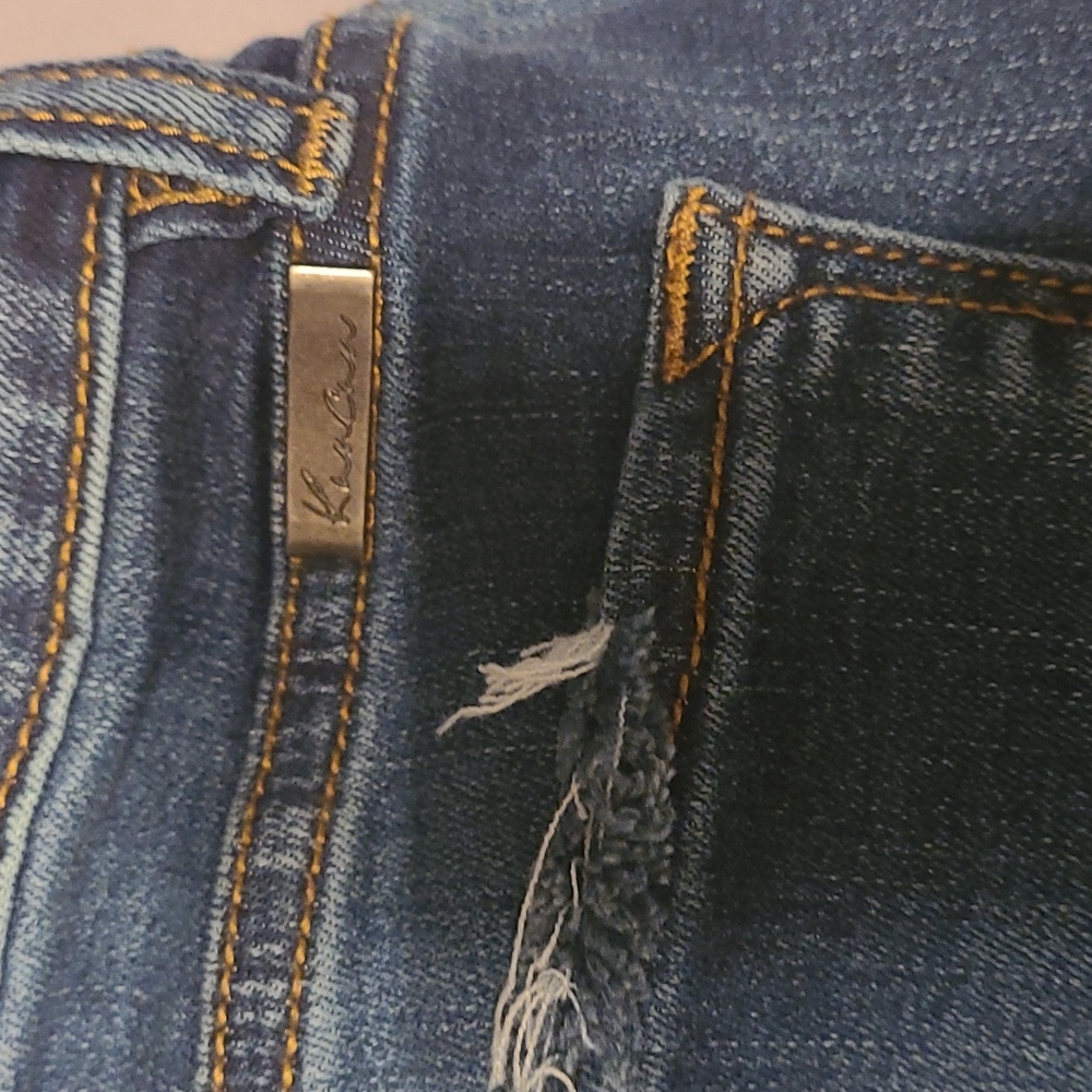 Kan can jeans, size 28